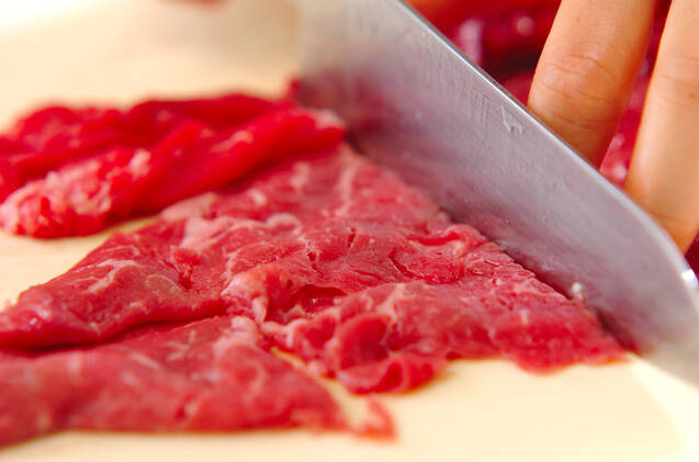 すき焼き煮物の作り方の手順1