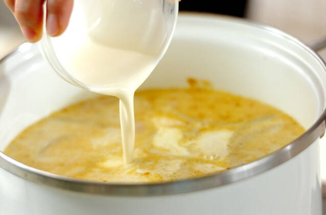 サツマイモのカレークリームスープの作り方の手順5