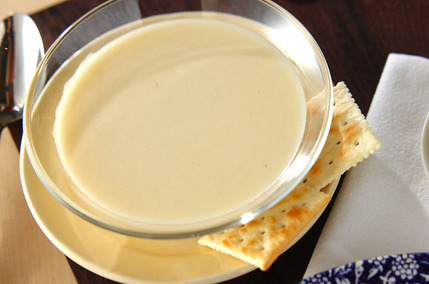 冷たいポテトスープ