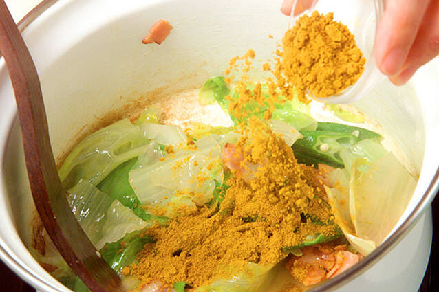 レタスのカレースープの作り方の手順2