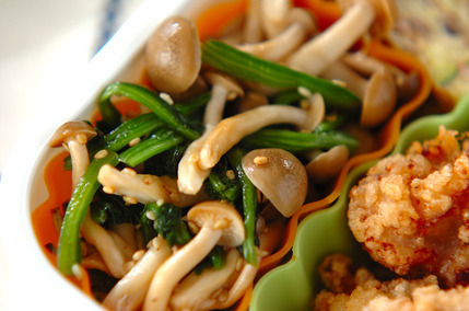 ホウレン草とシメジの和え物