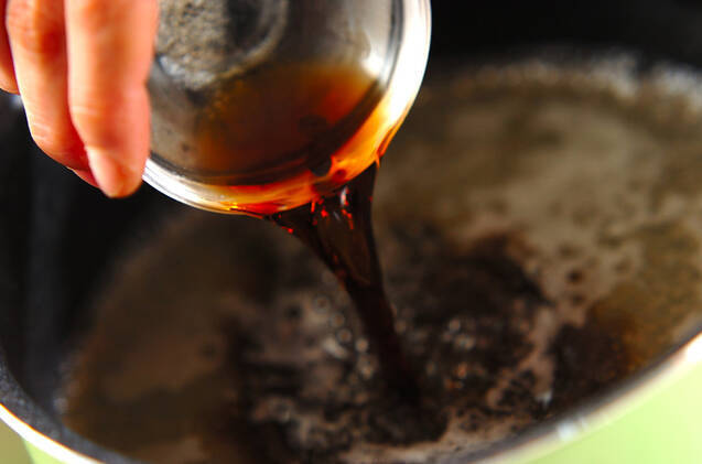 湯葉とシメジのお吸い物の作り方の手順2