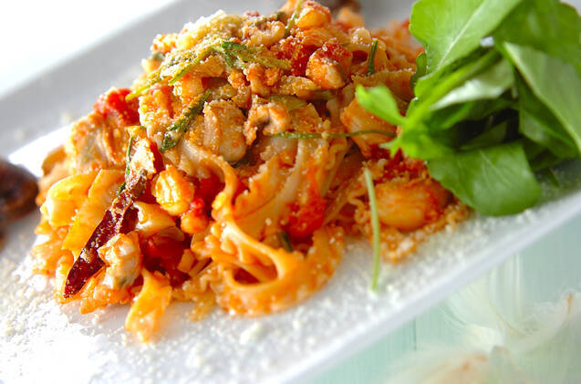 春キャベツとお魚のラグーソース