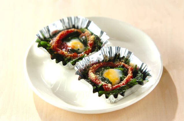 ホウレン草とウズラのカップ焼き