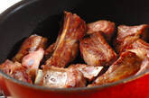 骨付き豚バラ肉のママレード煮の作り方1