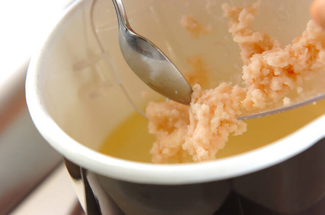 レンコンのすり流し汁　青レモン添えの作り方の手順2