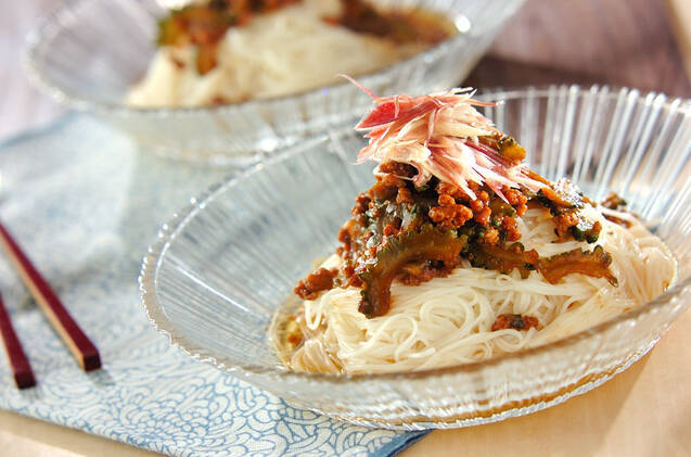 ゴーヤと肉みその素麺