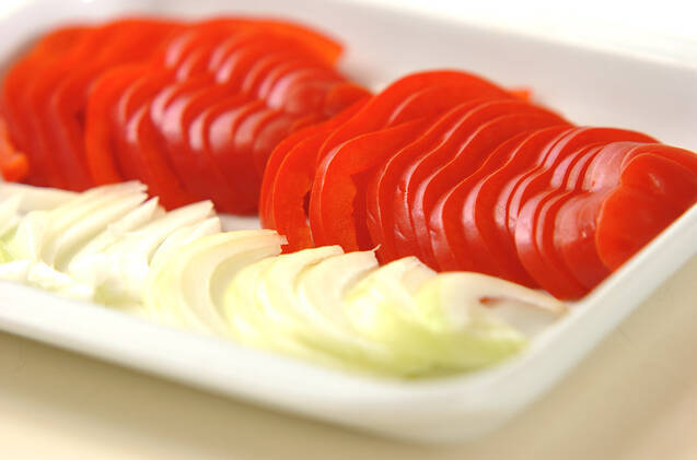 コク旨！赤パプリカのポタージュの作り方の手順1