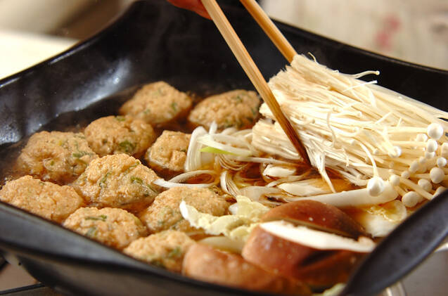 豆腐入りふんわり鶏肉団子のスープ煮の作り方の手順3