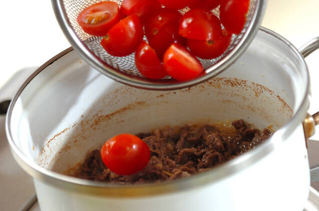 トマト入り牛佃煮丼の作り方の手順3