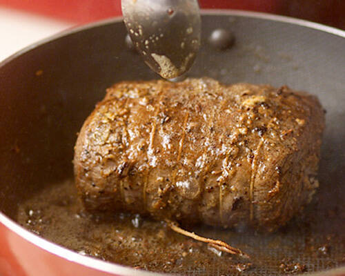 フライパンで失敗しない！簡単ローストビーフの作り方の手順4