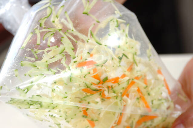 残り野菜の甘酢和えの作り方の手順2