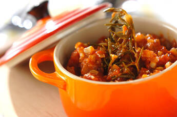 具だくさんトマトソース