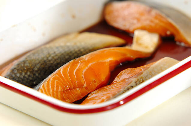 鮭の柚香焼きの作り方の手順1