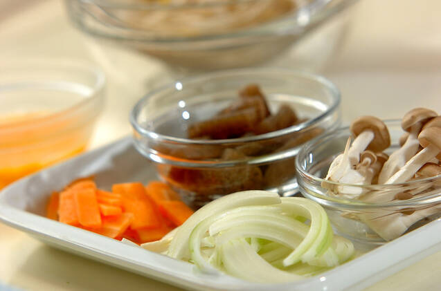 冷凍コンニャクのユッケジャンスープの作り方の手順2