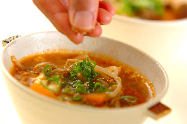 冷凍コンニャクのユッケジャンスープの作り方の手順5