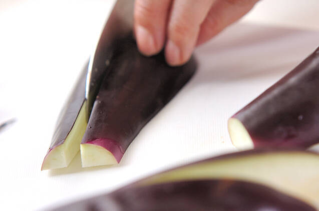 ナスのしそ巻きの作り方の手順1