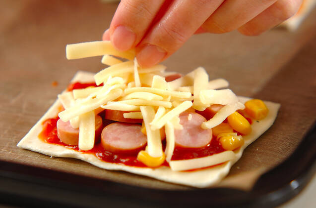 ソーセージのピザパイの作り方の手順4