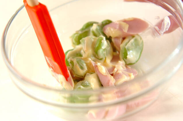 ソラ豆と魚肉ソーセージのマヨ和えの作り方の手順3