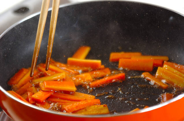 ニンジンのゴマ炒めの作り方の手順2