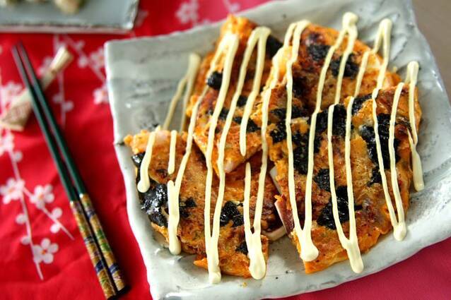 キムチ入りお好み焼き