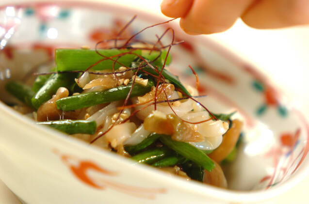 ショウガとイカの香味油和えの作り方の手順4