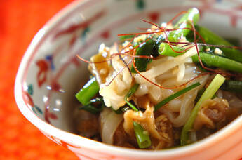 ショウガとイカの香味油和え