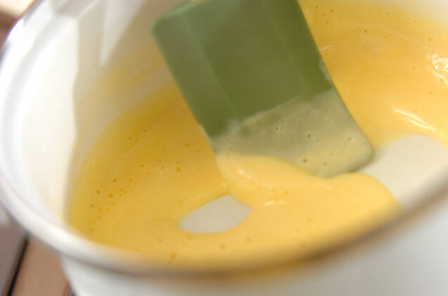 ゼラチンでお手軽！簡単クリーミープリンの作り方の手順4