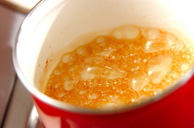 ゼラチンでお手軽！簡単クリーミープリンの作り方の手順1