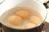 エスニック風味！オイスターソースの半熟煮卵の作り方の手順1