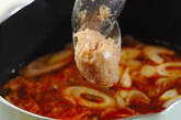 鶏団子のキムチスープの作り方2
