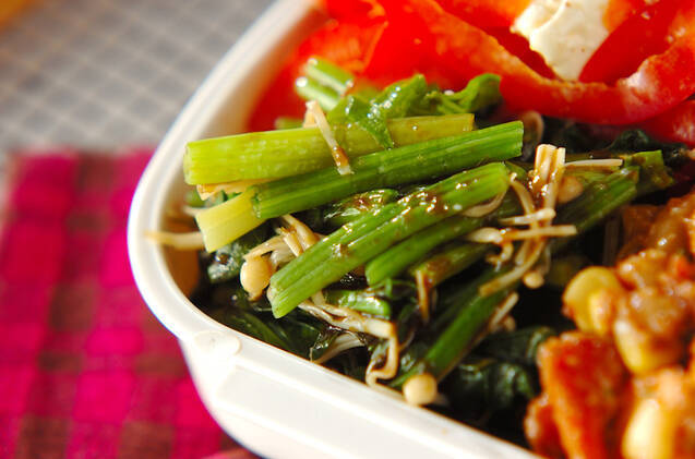 ホウレン草ののり和え