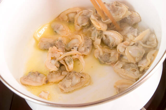 クラムチャウダーの作り方の手順4