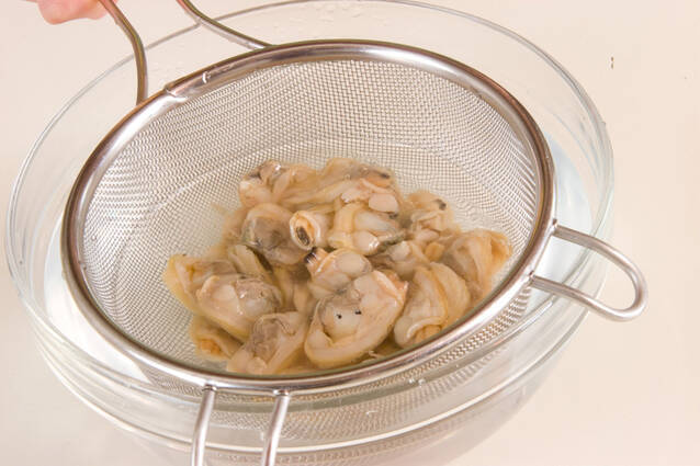 クラムチャウダーの作り方の手順1