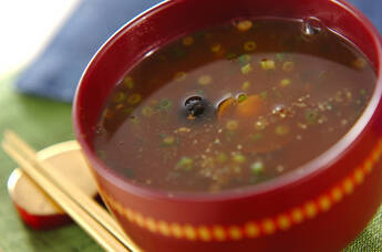 シジミの赤だし