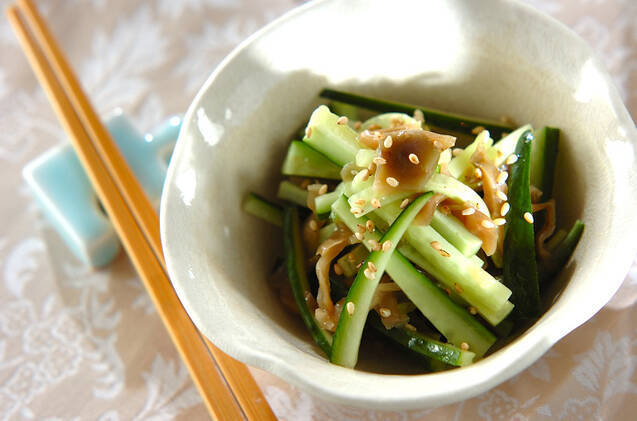 ザーサイとキュウリの和え物