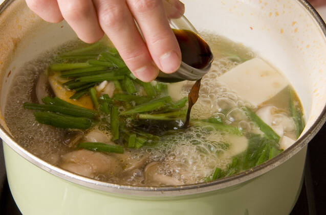 鶏煮込みサンラータンの作り方の手順3