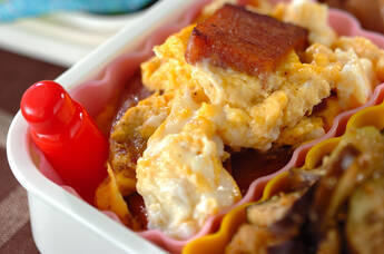 ポークランチョンミートと卵の炒め物