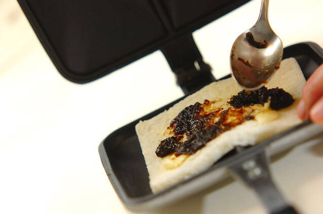 のりバタートーストの作り方の手順1