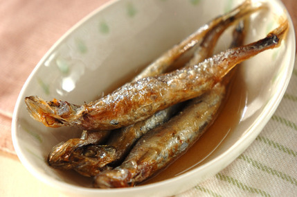 揚げシシャモの甘酢漬け