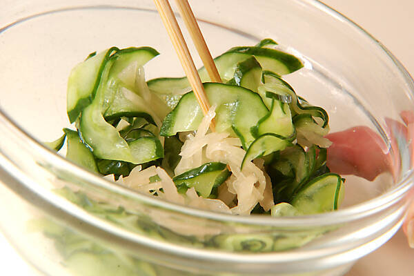 キュウリもみの作り方の手順2