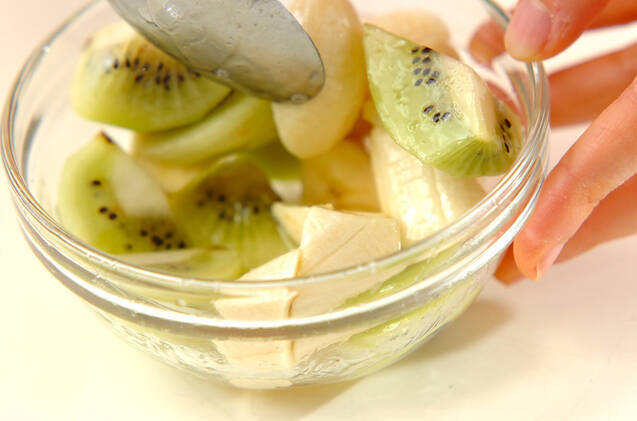 フルーツヨーグルトの作り方の手順3