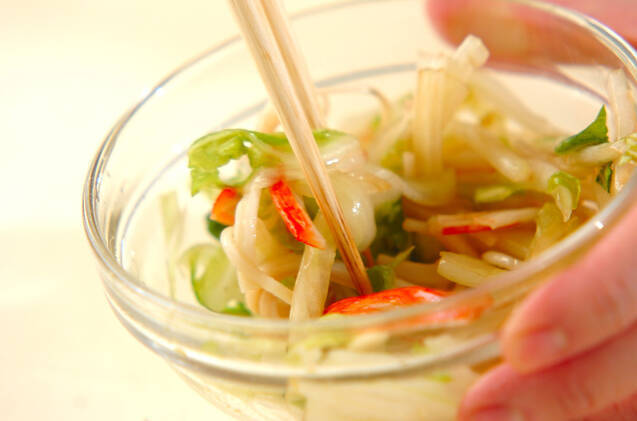 塩もみ白菜のサラダの作り方の手順3