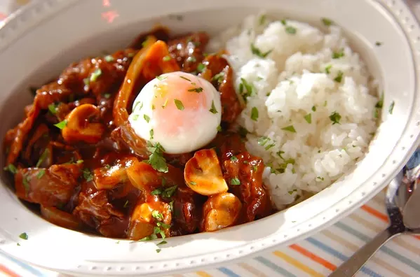 基本の濃厚ハッシュドビーフ 時短なのに絶品 隠し味でさらに美味しく！