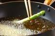 アスパラの素揚げの作り方2