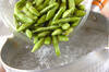 ゆで枝豆＆ビールの作り方の手順2