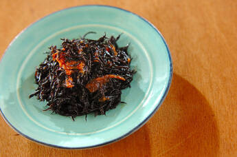 煮ヒジキの梅和え