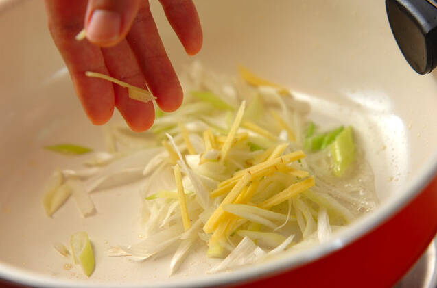 豚肉とニンニクの芽のピリ辛炒めの作り方の手順6
