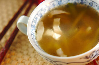 ザーサイとキュウリのスープ