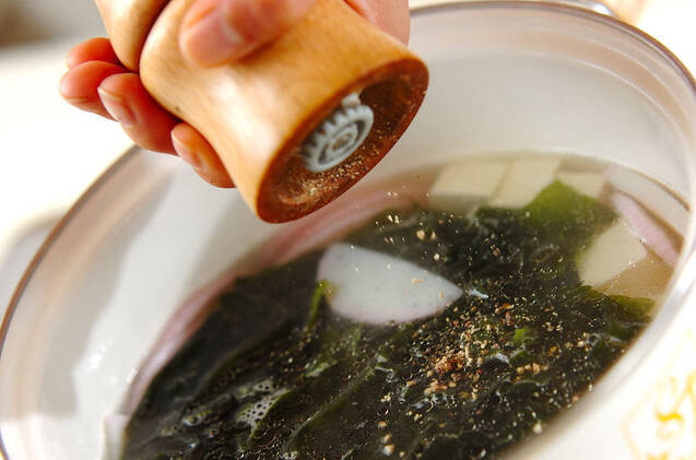 カマボコの中華スープの作り方の手順5
